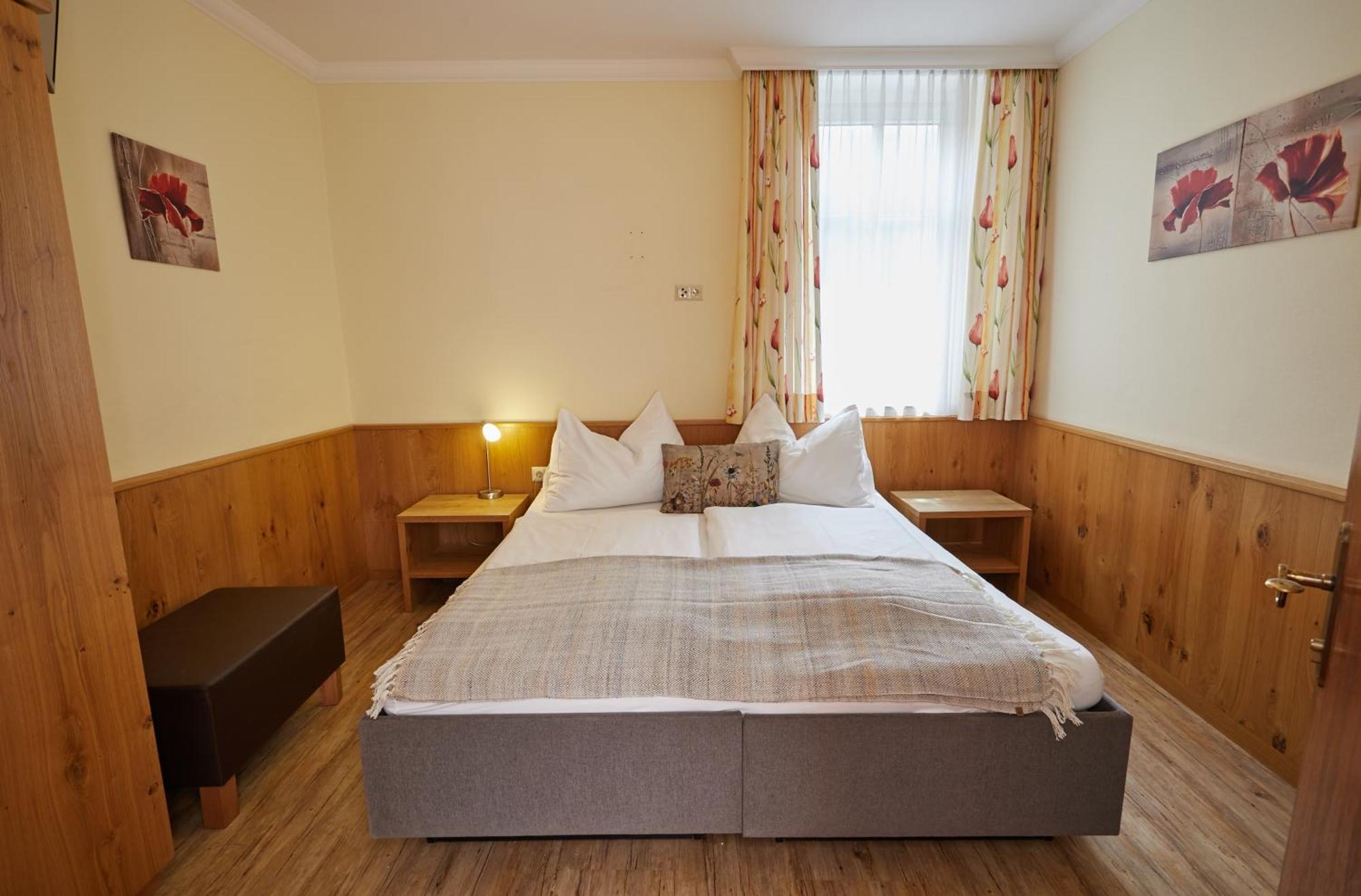 Hotel Gasthof Stenitzer Haus im Ennstal Eksteriør bilde