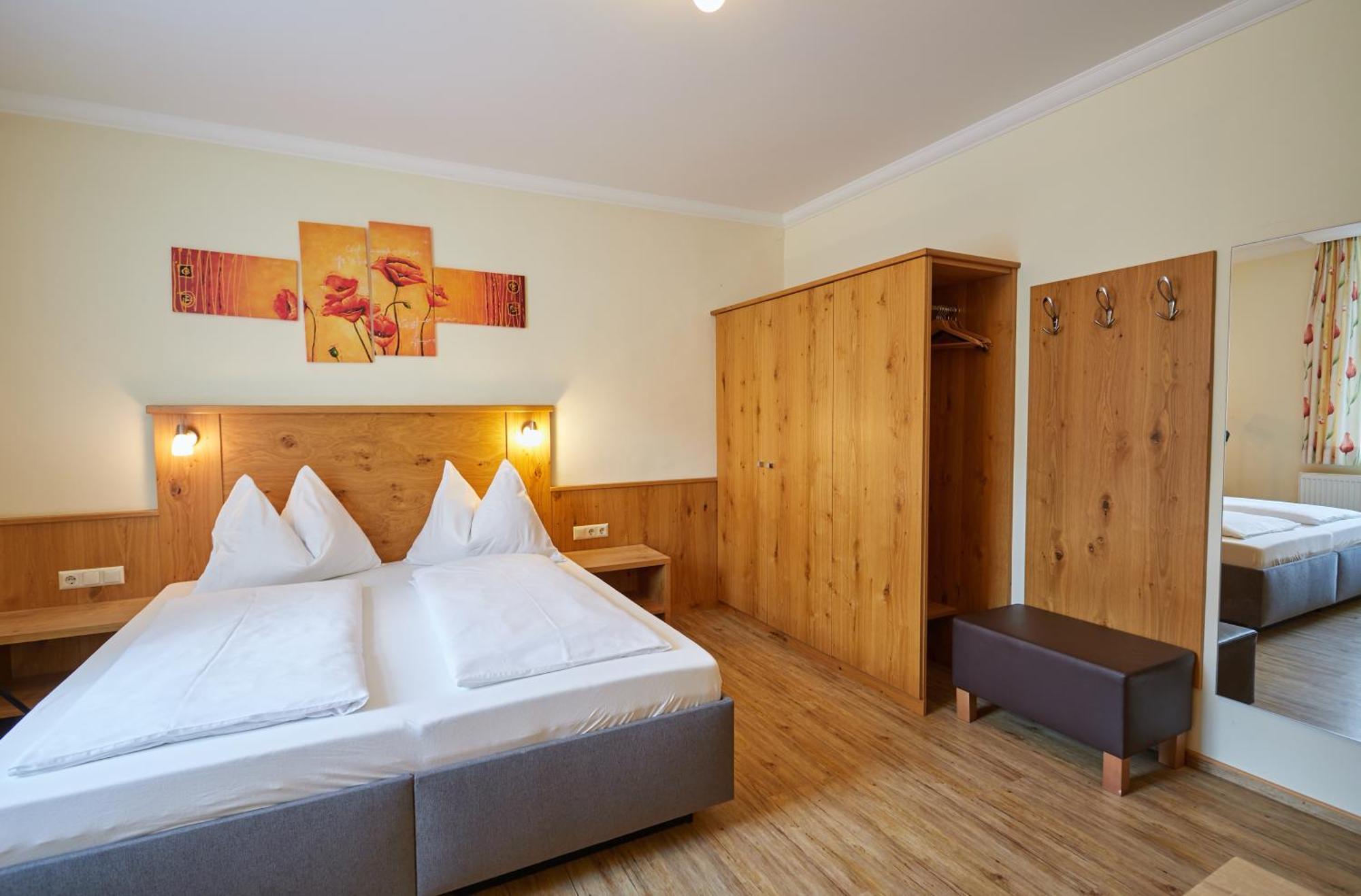 Hotel Gasthof Stenitzer Haus im Ennstal Eksteriør bilde