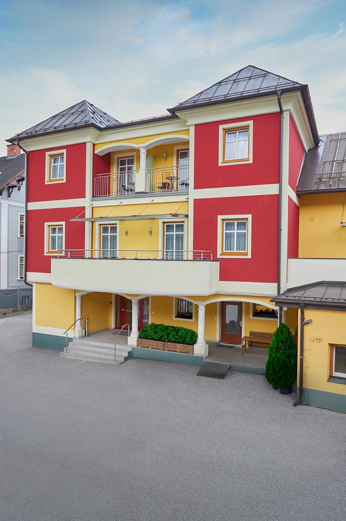 Hotel Gasthof Stenitzer Haus im Ennstal Eksteriør bilde